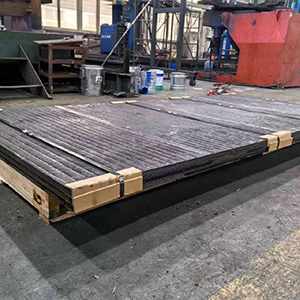 Carbide Overlay (CCO) Cladding Wear Steel Plate