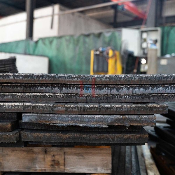 chromium carbide overlay welding process