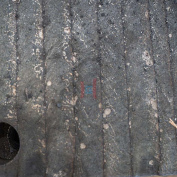 chromium carbide are overlay welded