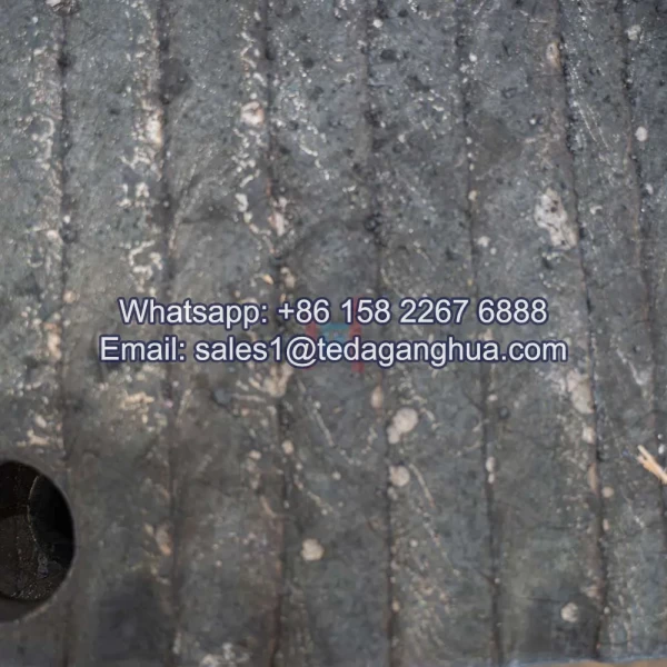 Placa bimetálica resistente al desgaste