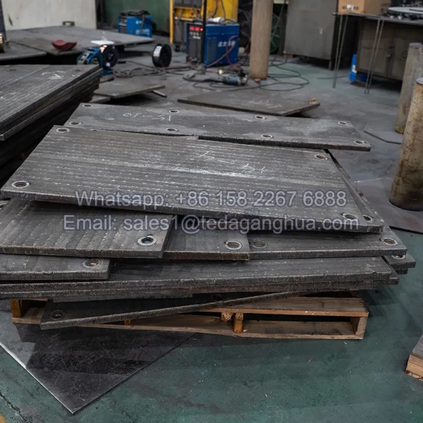 Chromium Carbide in Stainless Steel
