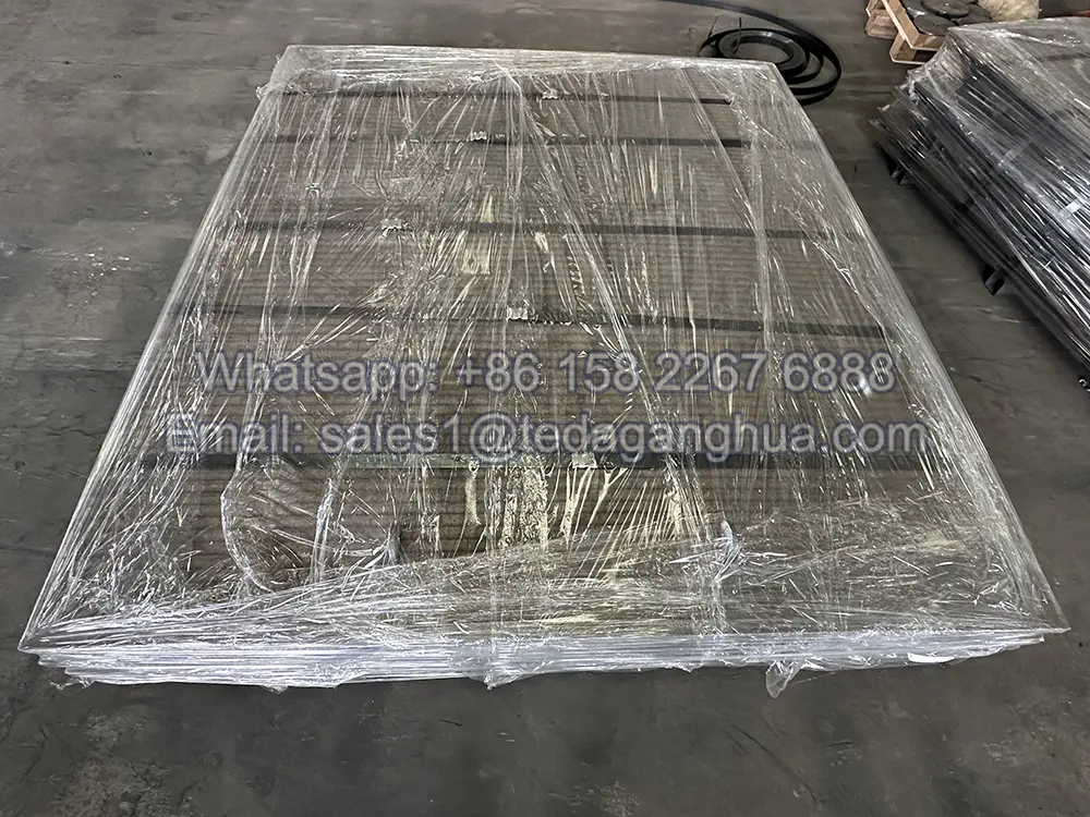 Chromium Carbide in Stainless Steel
