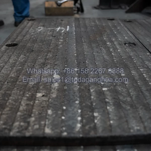 Chromium Carbide Plates