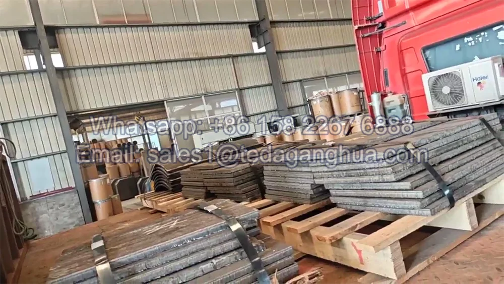 Chromium Carbide Overlay Plate